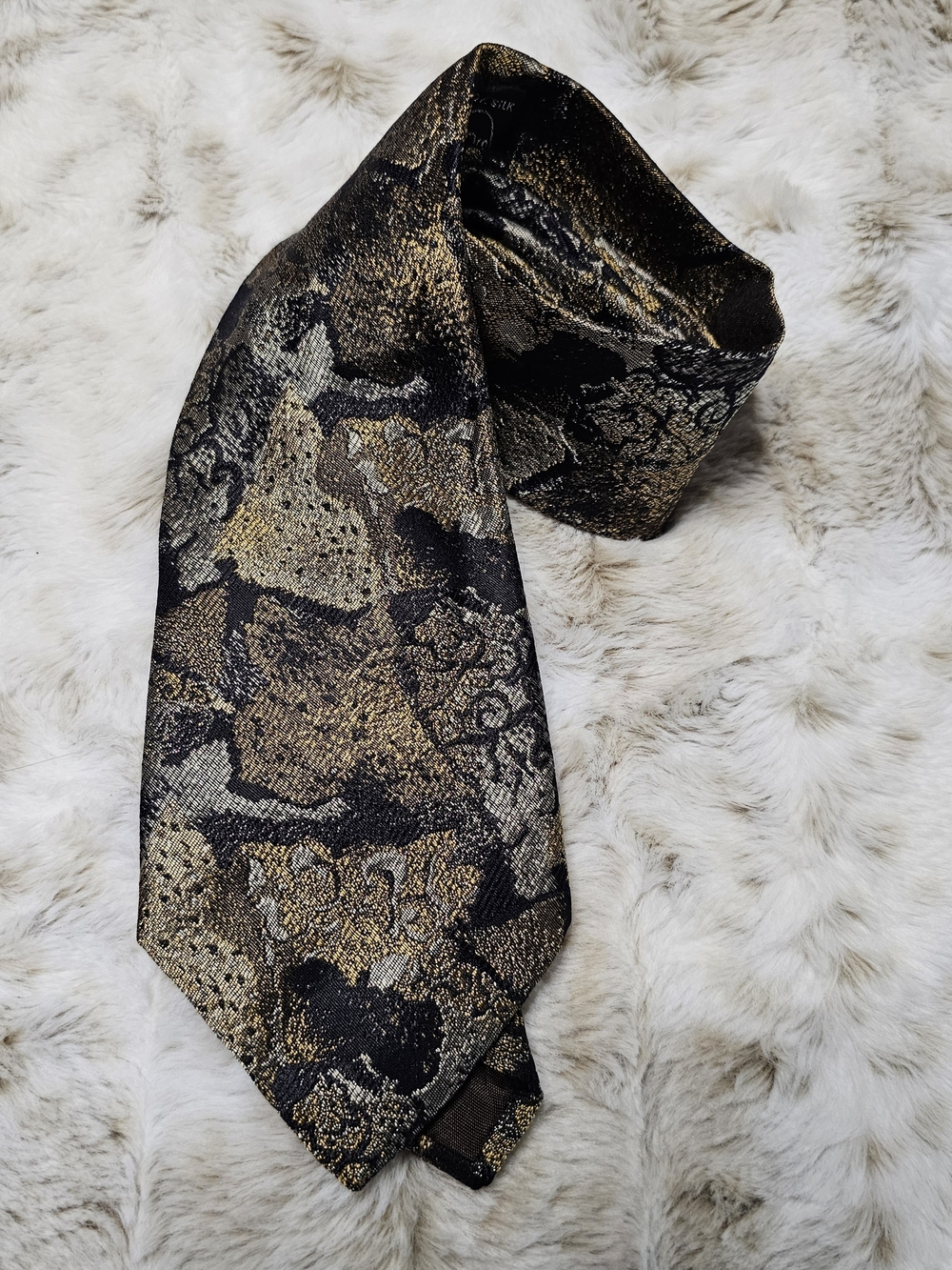 Stefano Milano Italian Silk Tie Gold‎ Black Baroque Floral Brocade Luxe